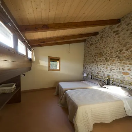 Casa rural Masoveria De Lladó *