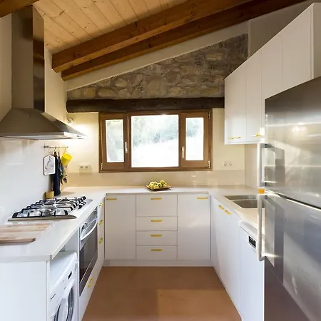 Masoveria De Lladó Casa rural Llado